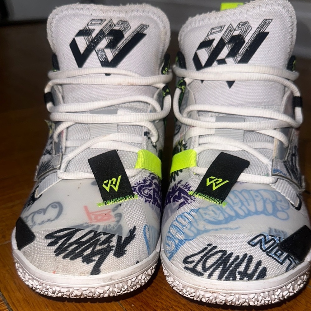 Jordan graffiti style Athletic Shoes